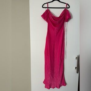 LOTS OF ATTENTION MAXI DRESS HOT PINK